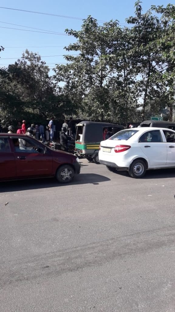 मानवता फिर हुई शर्मसार, हरमू पुल के पास मिला बच्चे का अर्ध-शव,सनसनी 2 मानवता फिर हुई शर्मसार, हरमू पुल के पास मिला बच्चे का अर्ध-शव,सनसनी 2