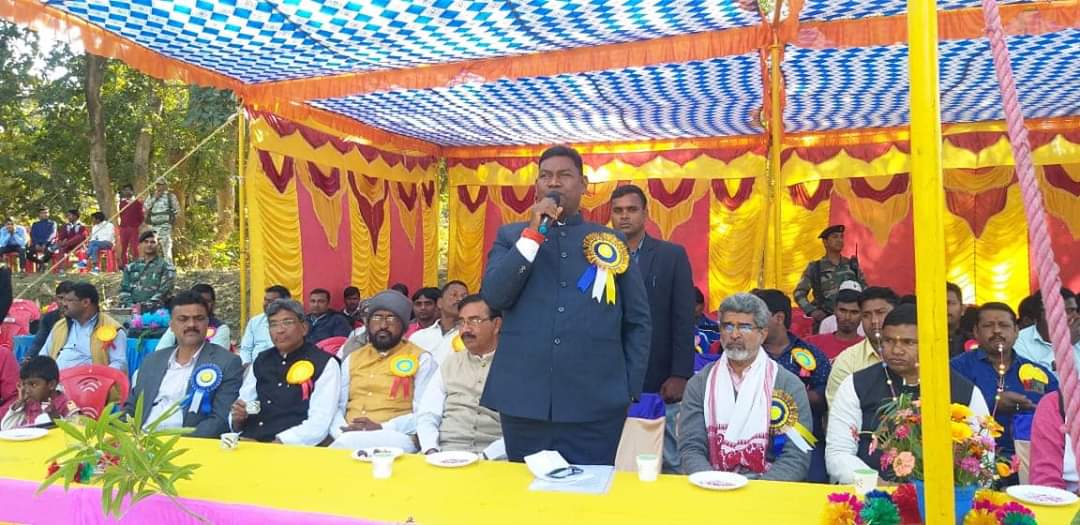 पंचायत स्तरीय जनता धन्यवाद यात्रा में मंत्री सत्यानन्द भोगता ने संबोधित कर कहा समाज के विकास के लिए सबको आगे आना होगा 2 पंचायत स्तरीय जनता धन्यवाद यात्रा में मंत्री सत्यानन्द भोगता ने संबोधित कर कहा समाज के विकास के लिए सबको आगे आना होगा 2