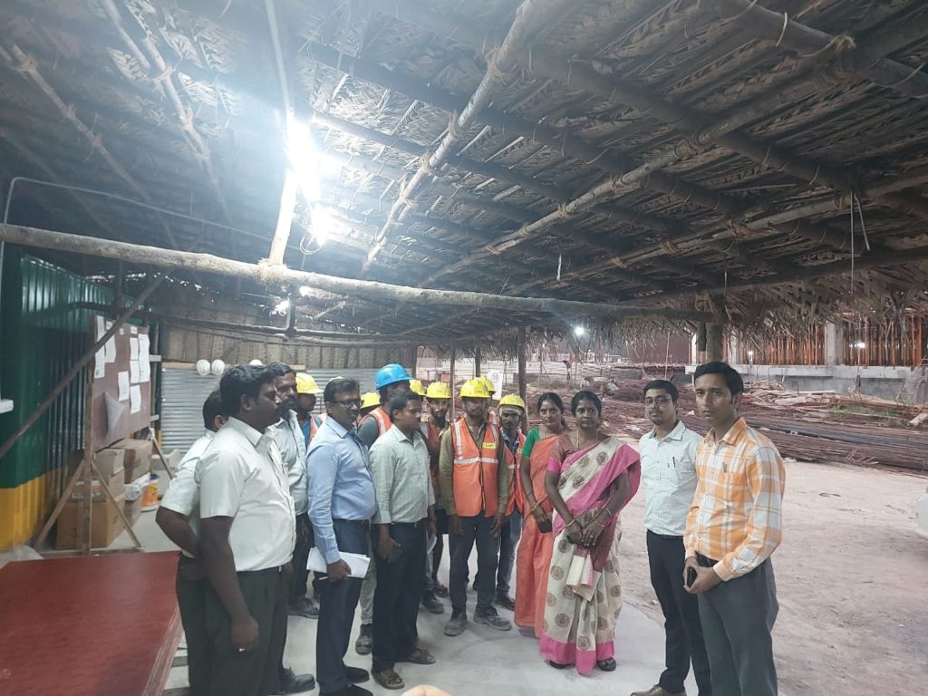 Jharkhand: मुख्यमंत्री के निर्देश पर पुलिस और श्रम विभाग का प्रतिनिधिमंडल पहुंचा तमिलनाडु, प्रवासी श्रमिकों का जाना हाल 1 Jharkhand: मुख्यमंत्री के निर्देश पर पुलिस और श्रम विभाग का प्रतिनिधिमंडल पहुंचा तमिलनाडु, प्रवासी श्रमिकों का जाना हाल 1