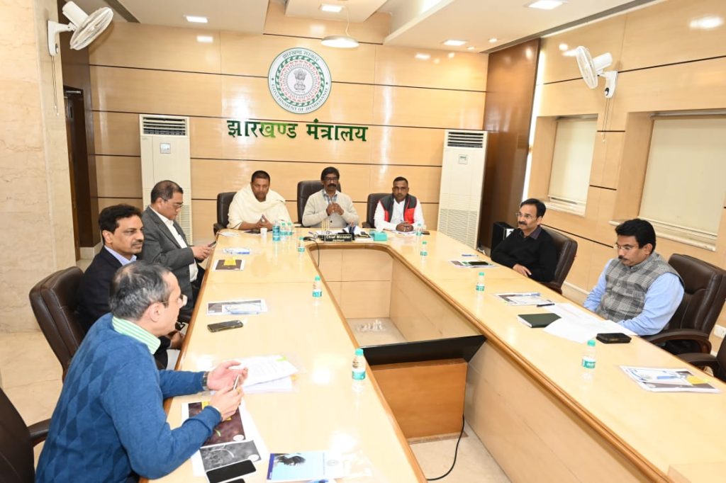 Jharkhand News: मुख्यमंत्री ने सूखा से प्रभावित किसानों को तत्काल राहत के रूप में 35 सौ रुपए अनुग्रहित राशि देने का दिया निर्देश 1 Jharkhand News: मुख्यमंत्री ने सूखा से प्रभावित किसानों को तत्काल राहत के रूप में 35 सौ रुपए अनुग्रहित राशि देने का दिया निर्देश 1