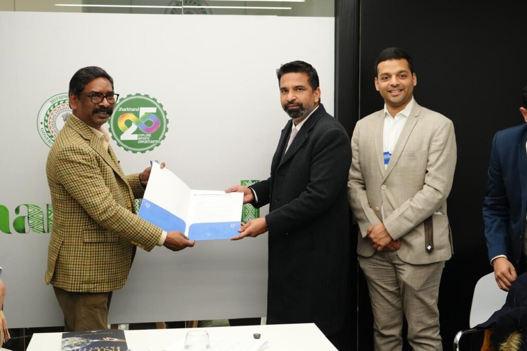 World Economic Forum : दावोस में मुख्यमंत्री हेमन्त सोरेन की टाटा स्टील नेतृत्व से अहम बैठक, झारखण्ड में 11,000 करोड़ के ग्रीन स्टील निवेश का संकल्प 1