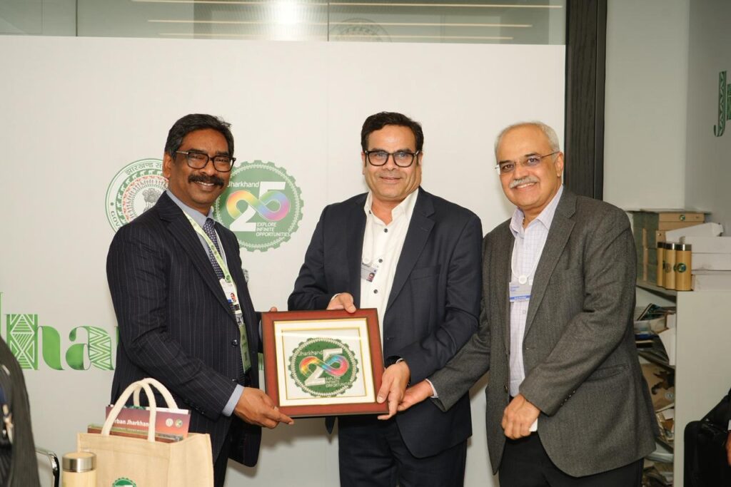 World Economic Forum : वर्ल्ड इकोनॉमिक फोरम में इंफोसिस ग्लोबल के साथ झारखंड की टेक्नोलॉजी और एआई साझेदारी पर अहम चर्चा 1