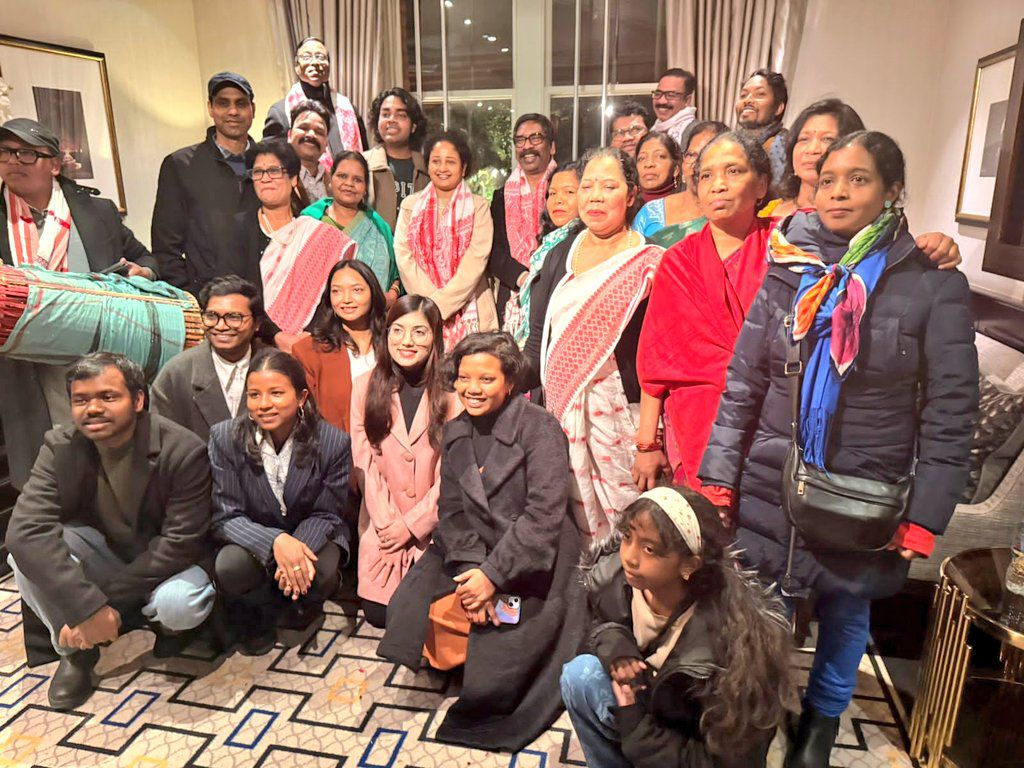 Davos से London पहुँचे Cm Hemant Soren, झारखंडी स्कॉलर्स और डायसपोरा ने किया भावनात्मक स्वागत 1