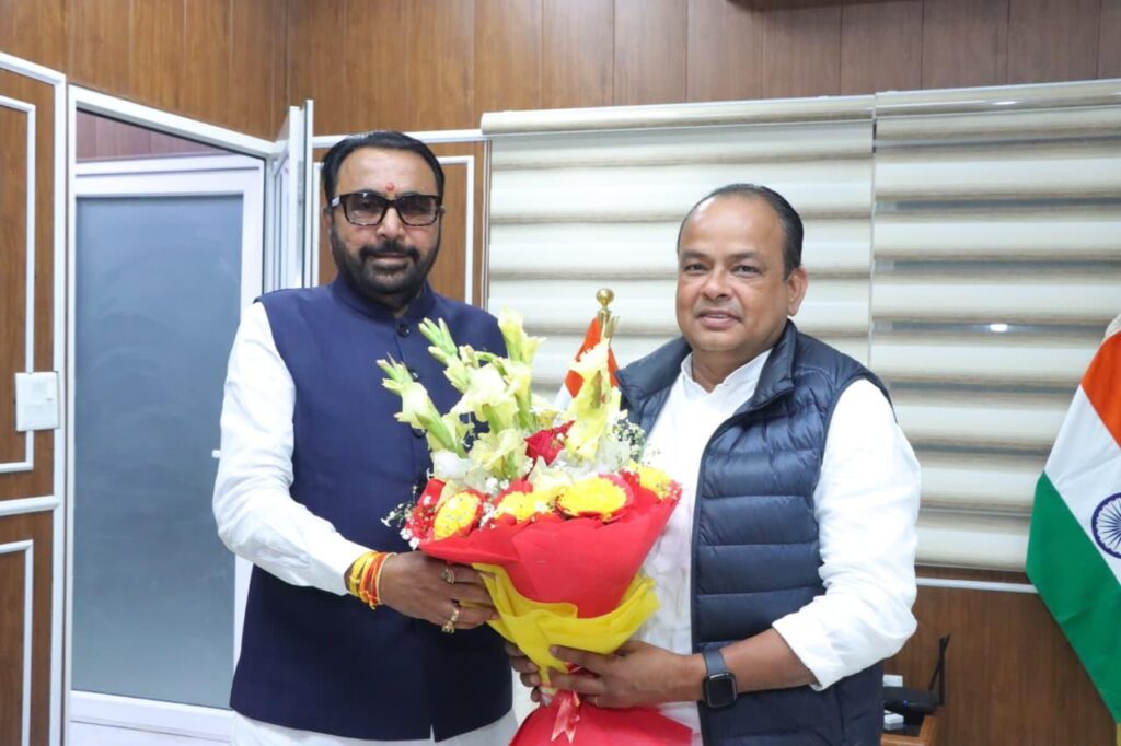 Ayurvedic Medical College, हाईटेक लैब, मेडिकल सीटों में वृद्धि और हेल्थ कॉटेज को मिली हरी झंडी — झारखंड बनेगा नया हेल्थ हब 3 Ayurvedic Medical College, हाईटेक लैब, मेडिकल सीटों में वृद्धि और हेल्थ कॉटेज को मिली हरी झंडी — झारखंड बनेगा नया हेल्थ हब 3