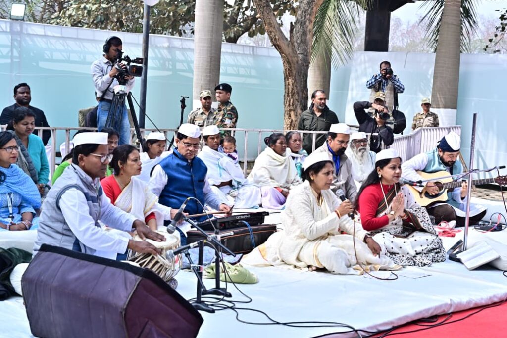 Mahatma Gandhi's death anniversary : राष्ट्रपिता महात्मा गांधी की पुण्यतिथि पर झारखंड में श्रद्धा और संकल्प का संगम 1