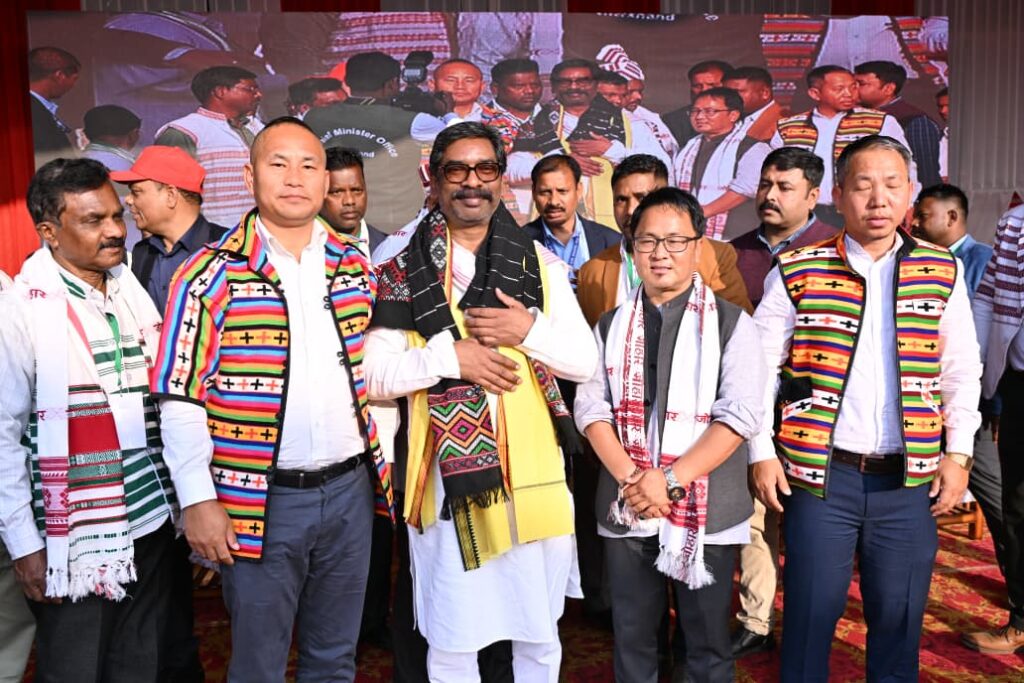 21st Tribal General Assembly - 2026 : असम के तिनसुकिया में गरजे मुख्यमंत्री हेमन्त सोरेन, बोले– आदिवासी एकजुटता ही हमारी पहचान 2