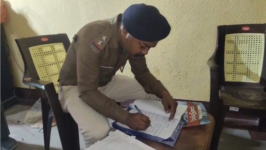 Koderma News : कोडरमा में दर्दनाक घटना: प्रेमी की मौत की खबर मिलते ही प्रेमिका ने भी की आत्महत्या 3