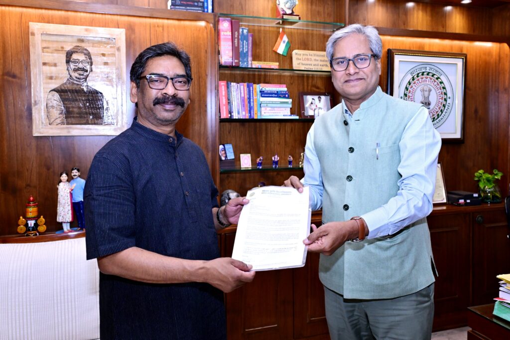 Kisan Agrotech Mela : हेमन्त सोरेन से बीएयू कुलपति की मुलाकात: 14–16 मार्च को रांची में होगा किसान एग्रोटेक मेला 1