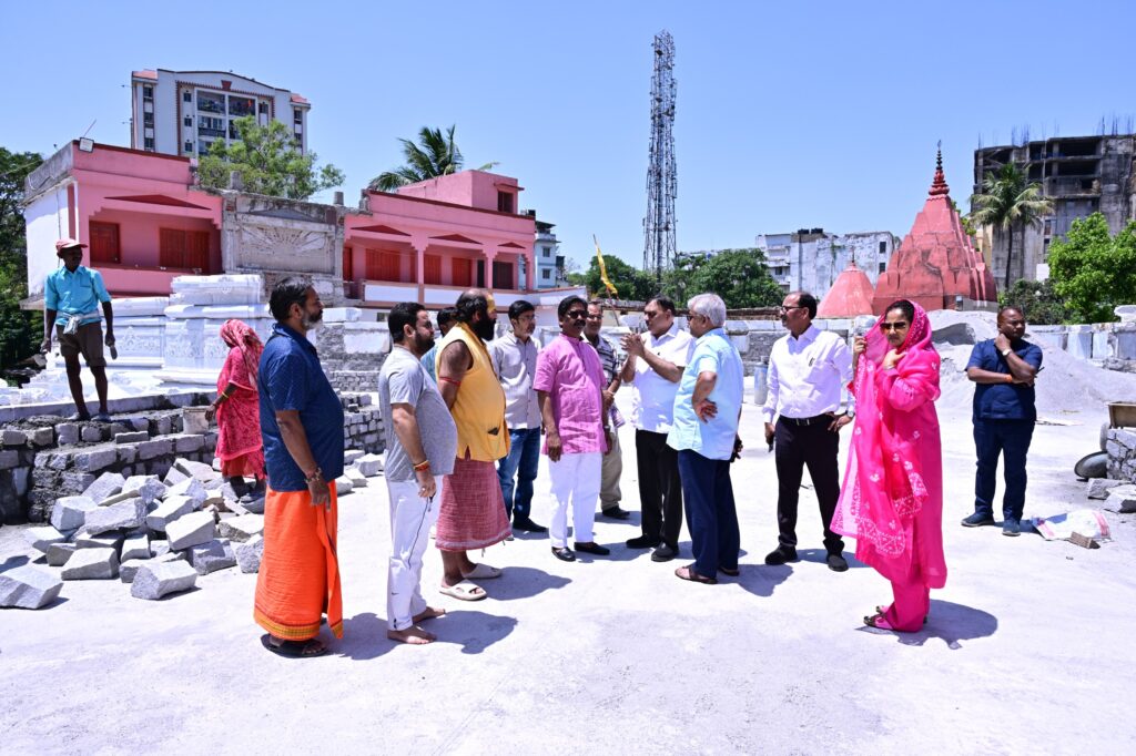 Ranchi News : हेमन्त सोरेन ने राम जानकी तपोवन मंदिर में की पूजा, झारखंड की खुशहाली की कामना 2