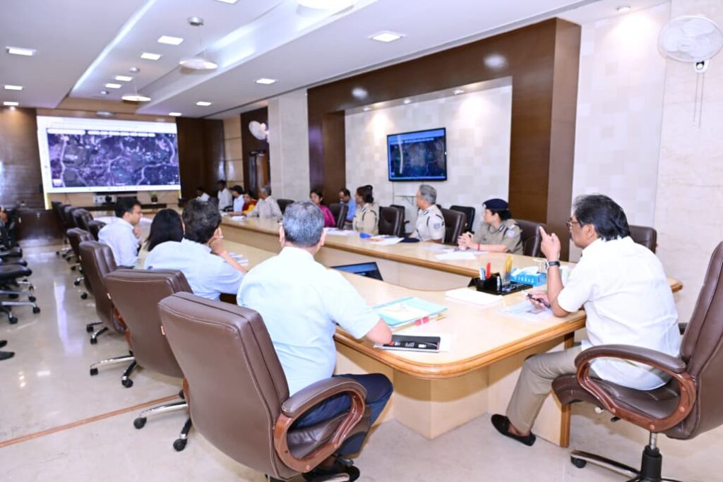 जगुआर कैंपस रांची में बनेगा ‘Dishom Guru Shibu Soren Residential School’, मुख्यमंत्री हेमन्त सोरेन ने दिए अहम निर्देश 2