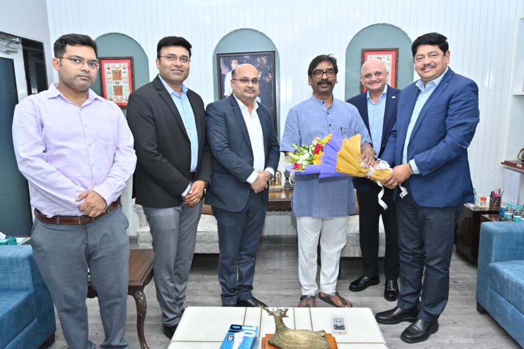 Jharkhand News : मुख्यमंत्री हेमन्त सोरेन से CII झारखंड प्रतिनिधिमंडल की मुलाकात, औद्योगिक विकास और निवेश बढ़ाने पर हुई अहम चर्चा 1