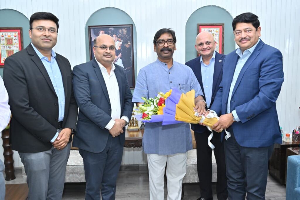Jharkhand News : मुख्यमंत्री हेमन्त सोरेन से CII झारखंड प्रतिनिधिमंडल की मुलाकात, औद्योगिक विकास और निवेश बढ़ाने पर हुई अहम चर्चा 2