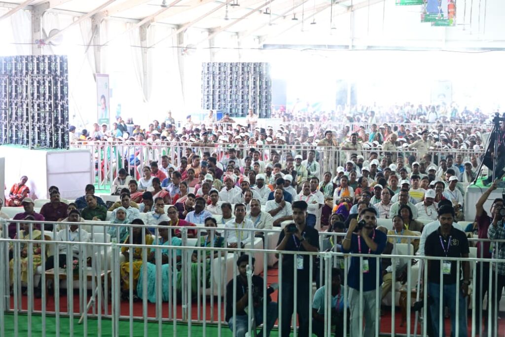 Jharkhand News : मोरहाबादी मैदान में झारखंड कृषि व्यापार मेला का भव्य शुभारंभ, मुख्यमंत्री हेमन्त सोरेन मुख्य अतिथि के रूप में हुए शामिल 3 Jharkhand News : मोरहाबादी मैदान में झारखंड कृषि व्यापार मेला का भव्य शुभारंभ, मुख्यमंत्री हेमन्त सोरेन मुख्य अतिथि के रूप में हुए शामिल 3