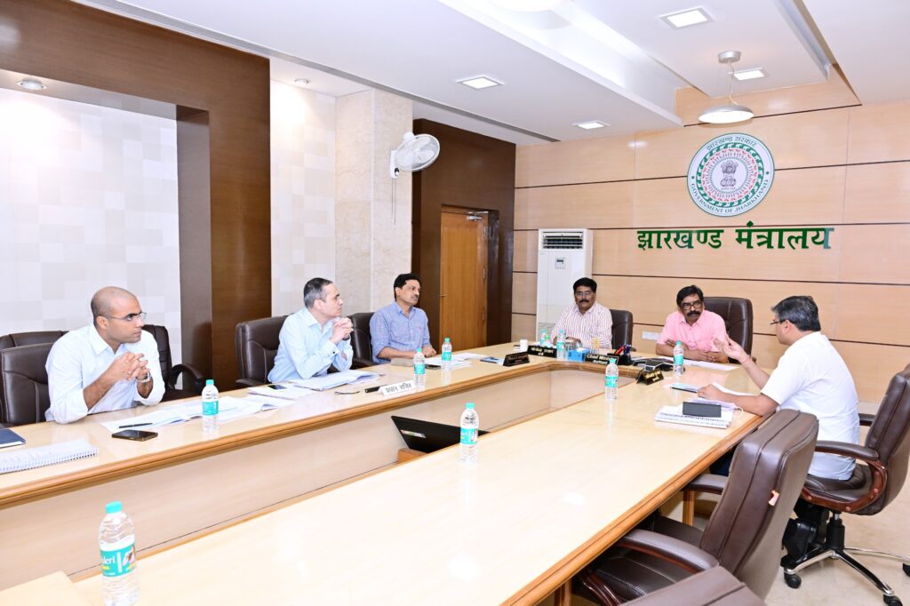Jharkhand News : झारखंड में अवैध शराब पर कड़ा प्रहार, उत्पाद विभाग को दिए बड़े निर्देश, आदिवासी समुदाय को प्राथमिकता देने सहित कई महत्वपूर्ण निर्देश जारी 2 Jharkhand News : झारखंड में अवैध शराब पर कड़ा प्रहार, उत्पाद विभाग को दिए बड़े निर्देश, आदिवासी समुदाय को प्राथमिकता देने सहित कई महत्वपूर्ण निर्देश जारी 2