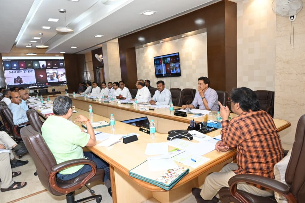Jharkhand News : ऊर्जा विभाग की उच्चस्तरीय समीक्षा बैठक, मुख्यमंत्री हेमन्त सोरेन ने दिए बड़े निर्देश, झारखंड में 24 घंटे बिजली, 200 यूनिट मुफ्त बिजली, स्मार्ट ग्रिड और सोलर परियोजनाओं को मिलेगी नई रफ्तार 2