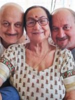 Anupam Family Corona Positive