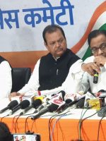 कांग्रेस जनघोषणा पत्र के पहले वादे को झारखंड के युवाओं को तोहफा बताते हुए कहा कि हरेक परिवार से एक सदस्य को नौकरी दी जाएगी और जब तक नौकरी नही दी जाती तब तक बेरोजगारी भत्ता दिया जायेगा। (Saurabh Singh)