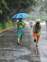 monsoon-rain-delhi-pti