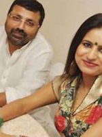 nishikant dubey and wife